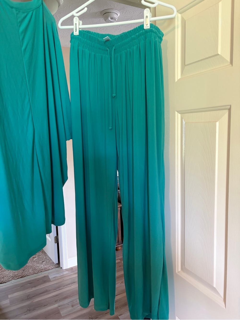 Dear Scarlett Turquoise Matching set Top and Pants - Picture 5 of 5